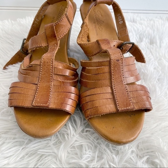 Leather Wedge Sandals Size 7 - Picture 2 of 12